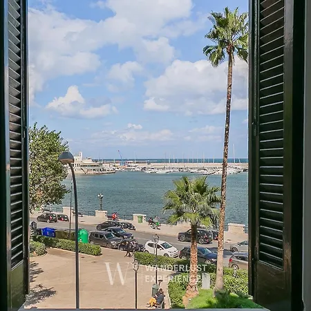 아파트 Wanderlust Experience Deco House *